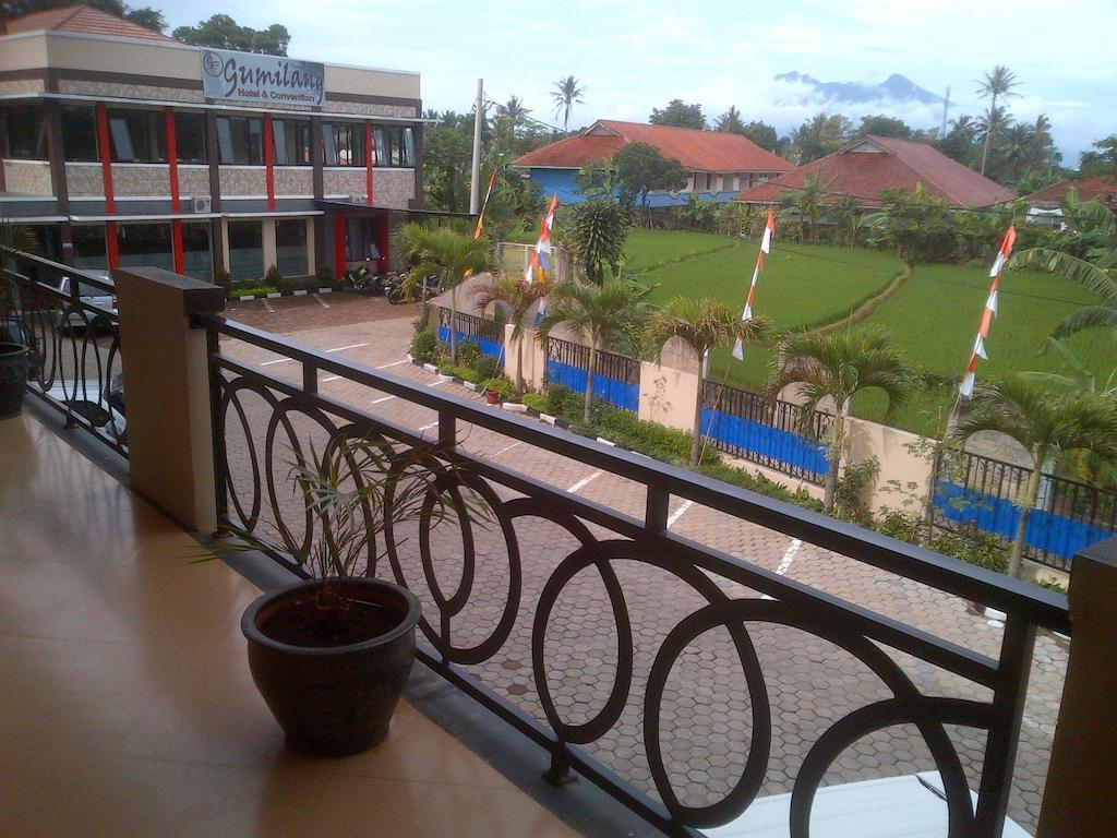 Gumilang Hotel Bogor Luaran gambar