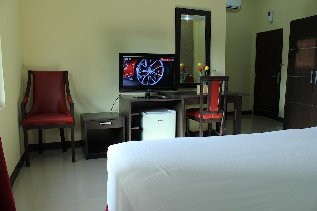 Gumilang Hotel Bogor Luaran gambar